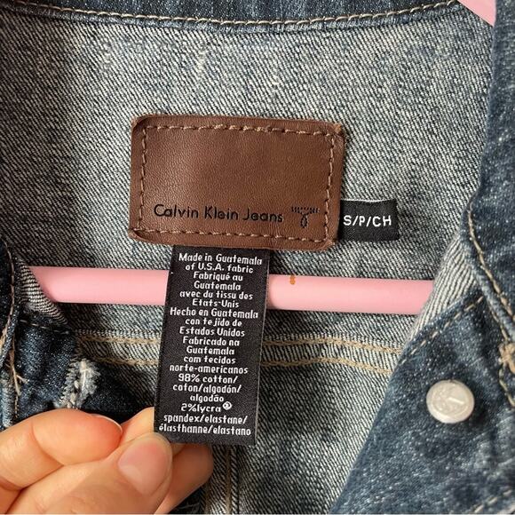Calvin Klein Vintage Jean Jacket Size Small - Picture 5 of 5